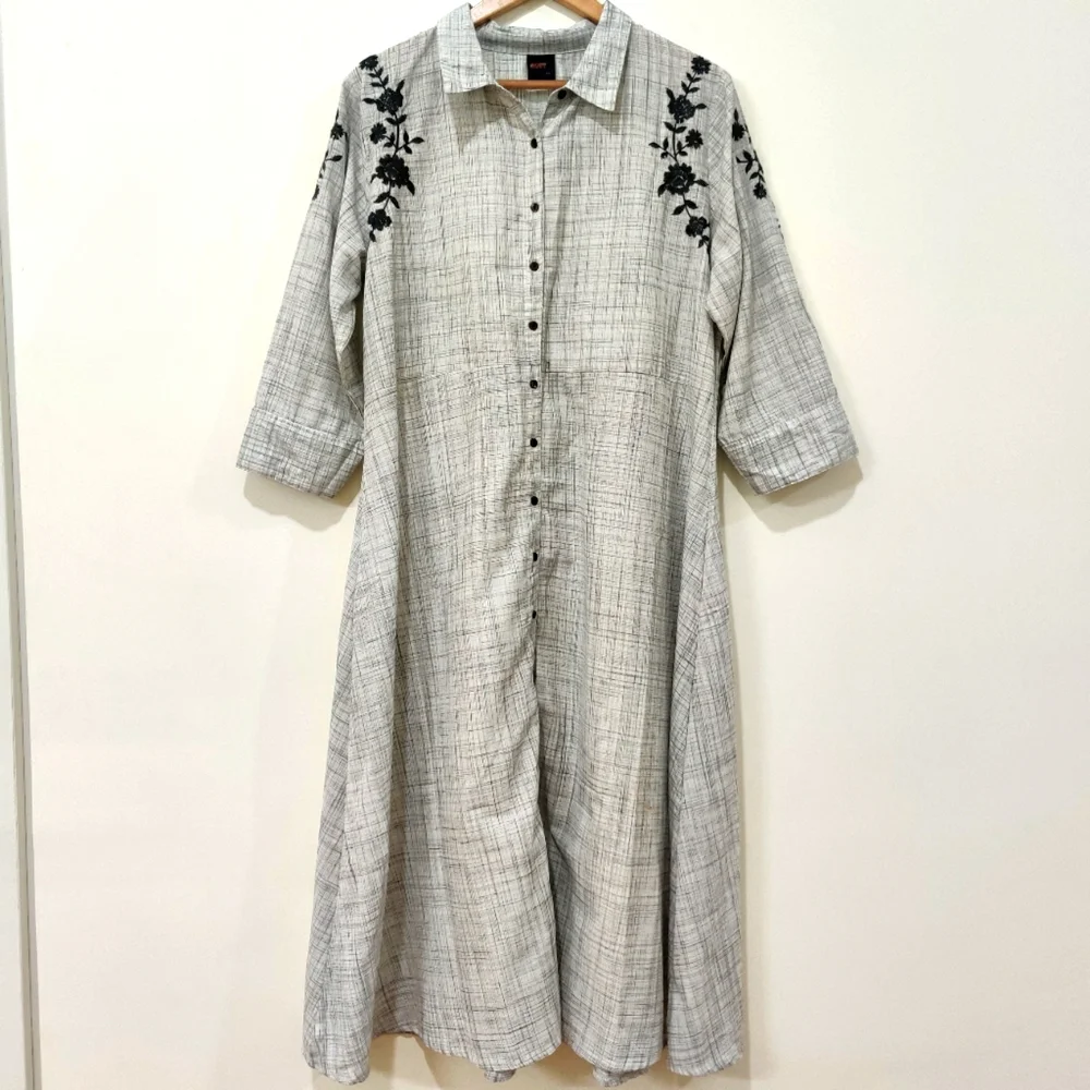 (NWOT) Checkered Kurti - Picture 1 of 7